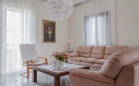 Anna's Beautiful Apartment